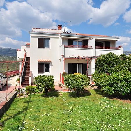 Apartments Zizic Kastela Bagian luar foto